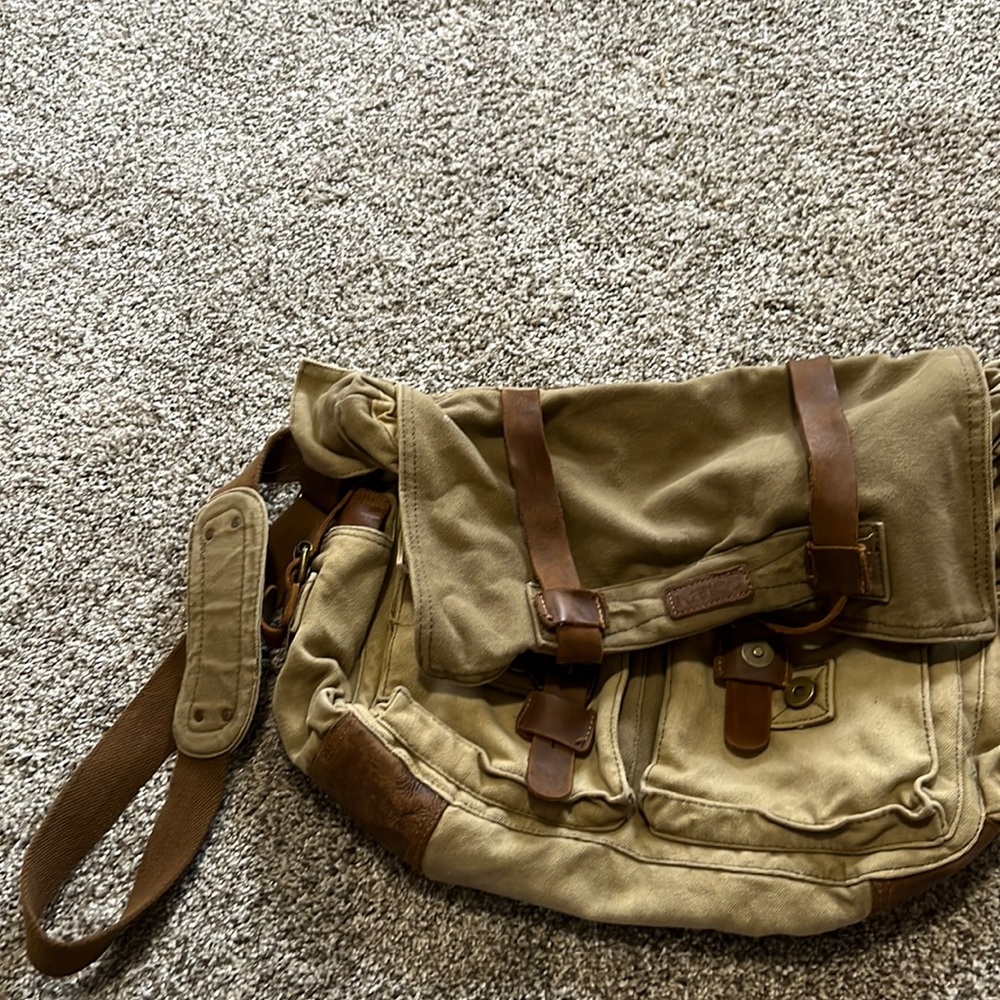 Messenger bag